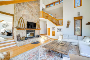 Wilmington Retreat with Deck, Lake Views and Game Room
